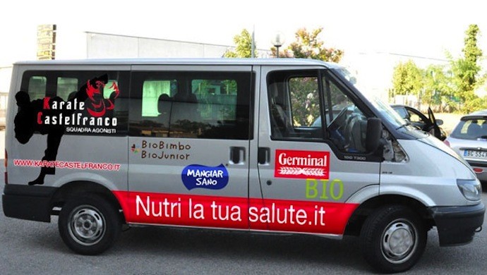 Un furgone per il Karate Castelfranco: crowdfunding su Ulele