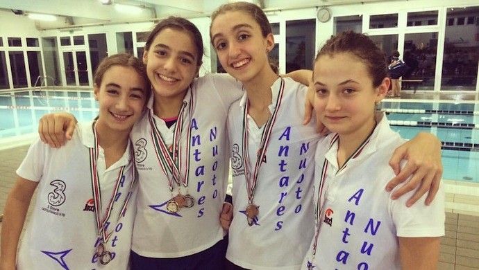 Antares Nuoto: Trofeo Babbo Natale a Bassano del Grappa
