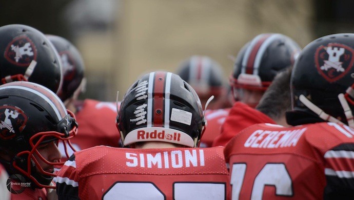 Football: Castelfranco Cavaliers immuni al veleno dei Vipers