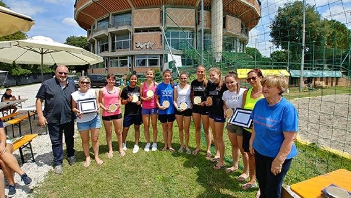Pallavolo: il Giorgione sulla sabbia festeggia il proprio “giubileo”