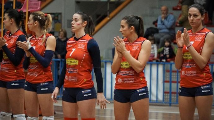Discesa in campo per la B1 del Giorgione contro la violenza sulle donne