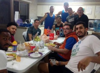 “Basket in Messico” di Coach Lino Frattin – Cap. 8, Solo coltelli